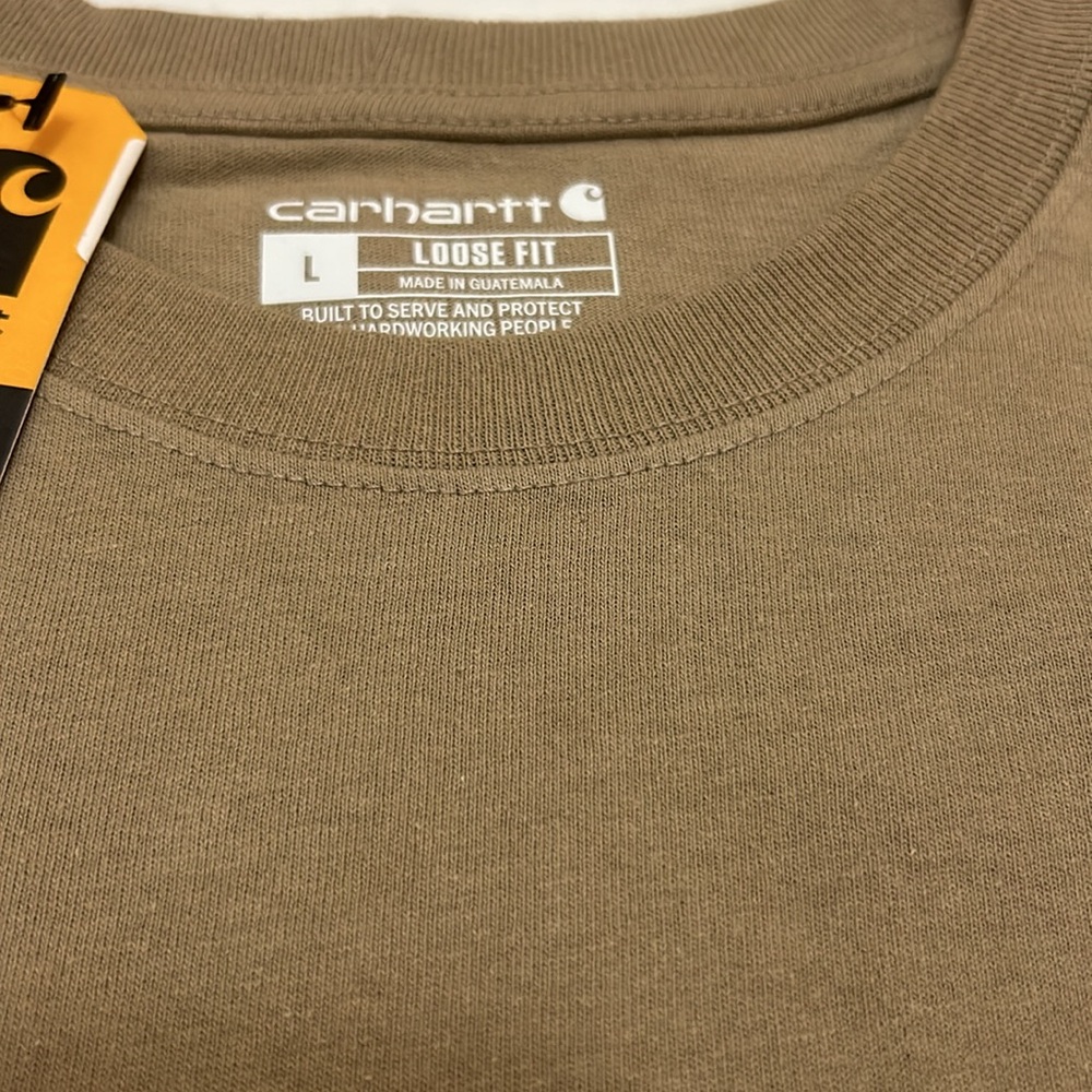 NWT Carhartt T-Shirt Heavyweight Short Sleeve Pocket size L Tan - Picture 4 of 4